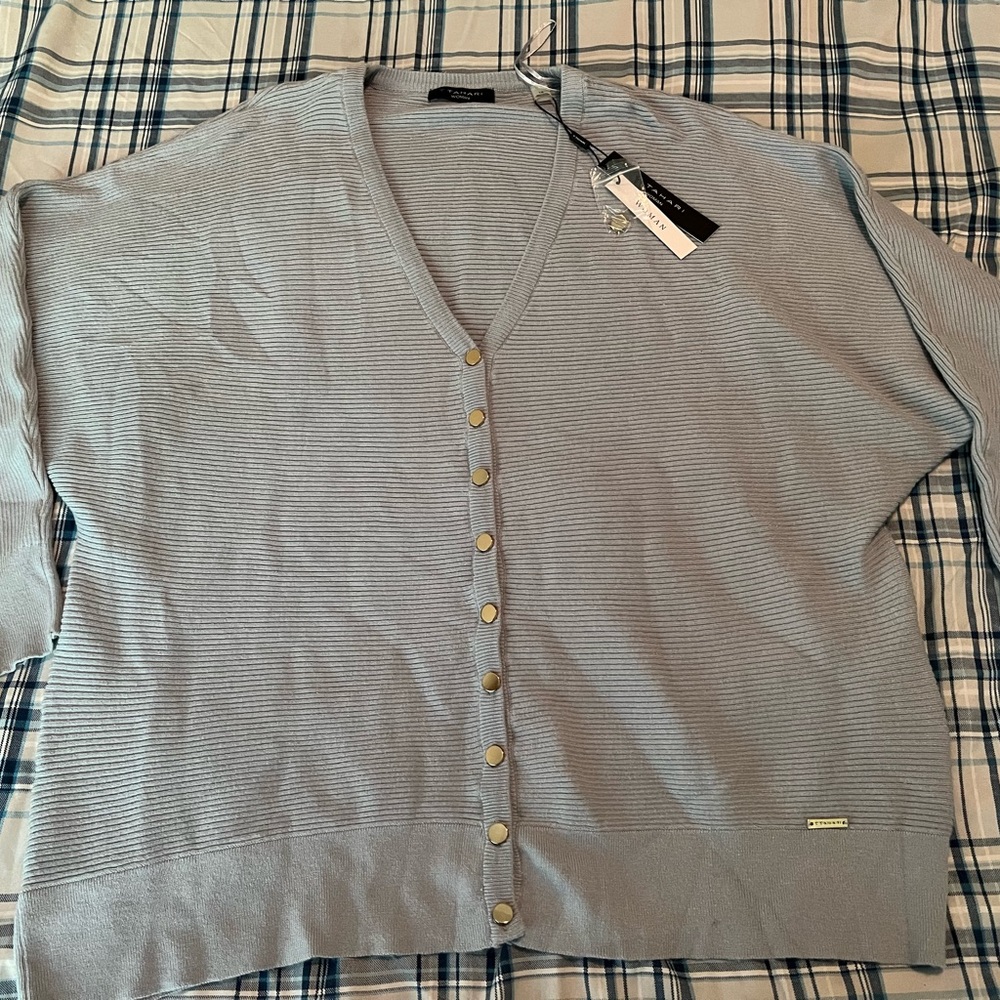 TAHARI
V- Necks Modal-Blend Cardigan